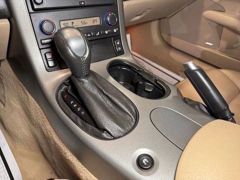 Used 2007 Chevrolet Corvette Convertible w/ Preferred Equipment Group image 34