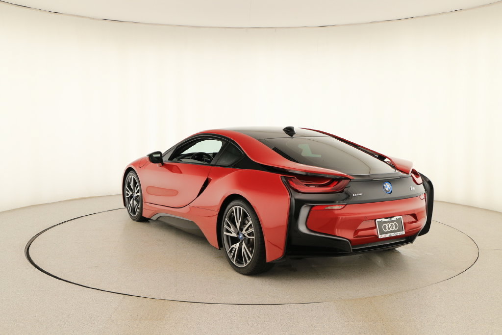 Used 2017 BMW i8 AWD/4WD image 4