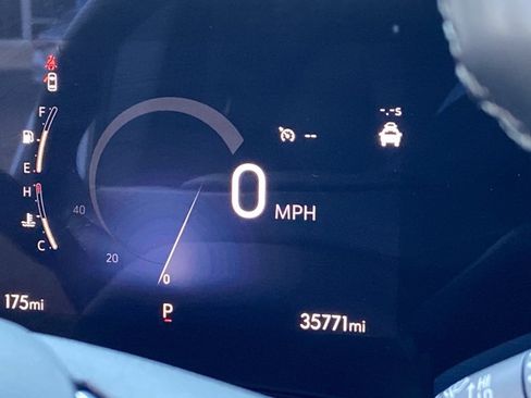Used 2024 Buick Encore GX Preferred FWD image 24