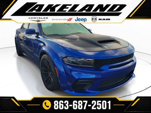 Used 2022 Dodge Charger SRT Hellcat w/ Harman/Kardon Audio Group RWD image 1