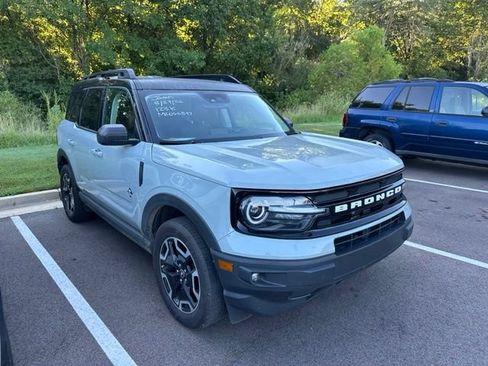 Used 2022 Ford Bronco Sport Outer Banks w/ Tech Package AWD/4WD image 5