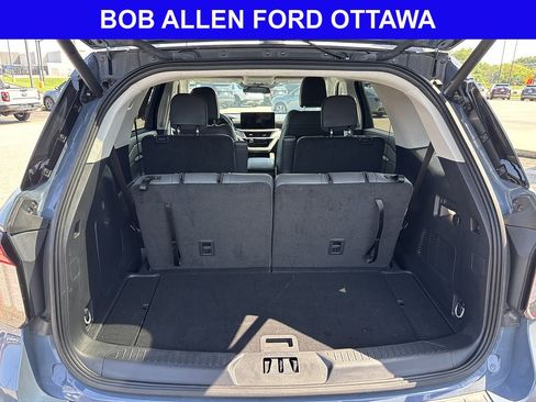 Used 2025 Ford Explorer Active w/ Active Comfort Package AWD/4WD image 5