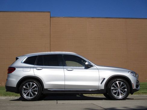 Used 2019 BMW X3 xDrive30i w/ Convenience Package AWD/4WD image 9