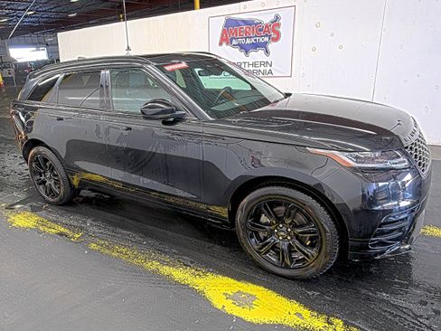 Used 2022 Land Rover Range Rover Velar R-Dynamic S image 7