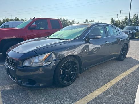 Used 2010 Nissan Maxima 3.5 SV w/ Premium Pkg FWD image 2