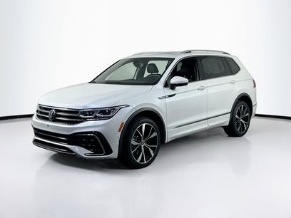 Used 2022 Volkswagen Tiguan SEL R-Line