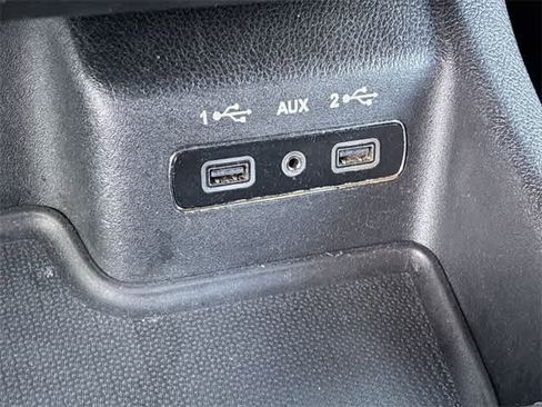 Used 2018 Dodge Durango SXT w/ 3rd Row Seating Group image 31