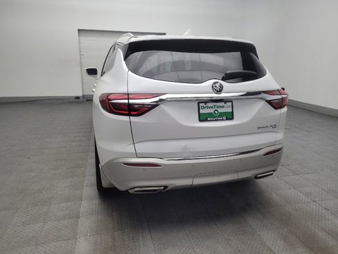 Used 2019 Buick Enclave Avenir w/ Avenir Technology Package AWD/4WD image 6