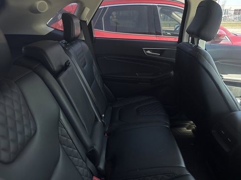 Certified 2023 Ford Edge Titanium image 6