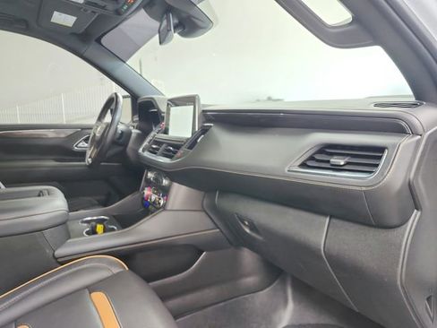 Used 2023 GMC Yukon AT4 image 41