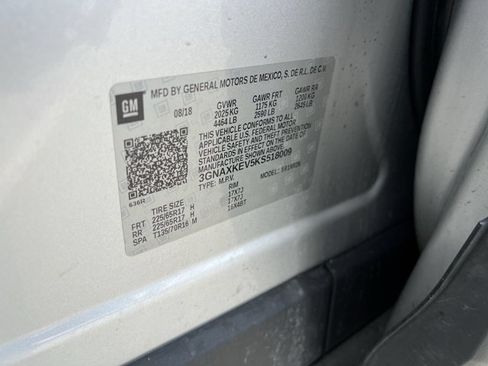 Used 2019 Chevrolet Equinox LT FWD image 34