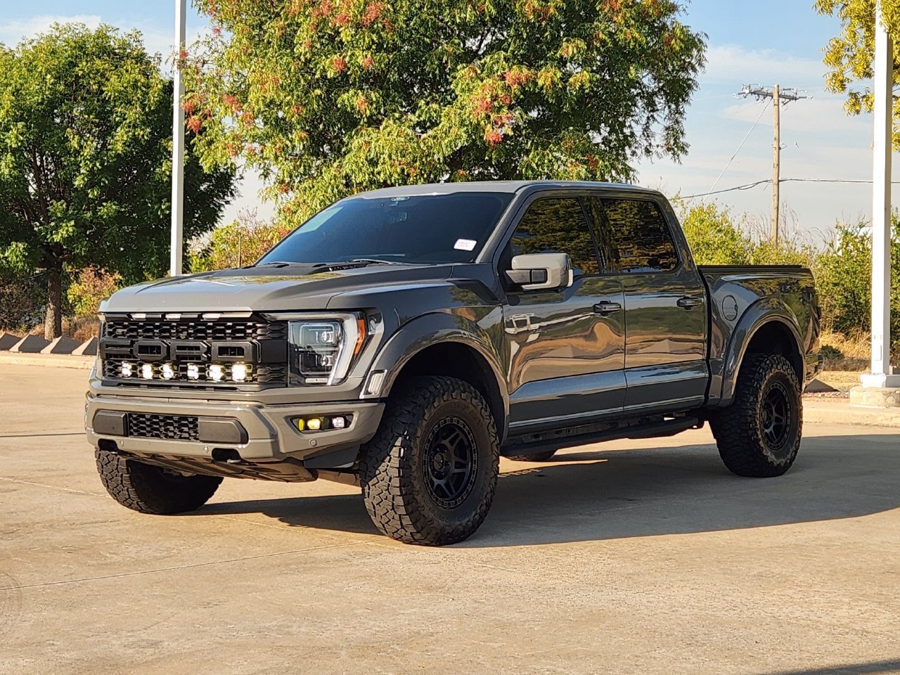 Used 2021 Ford F150 Raptor w/ Equipment Group 801A High AWD/4WD image 3