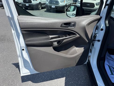 Used 2020 Ford Transit Connect XL FWD image 11