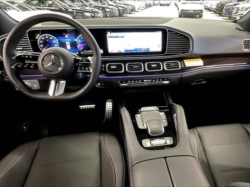 New 2025 Mercedes-Benz GLE 580 4MATIC image 5
