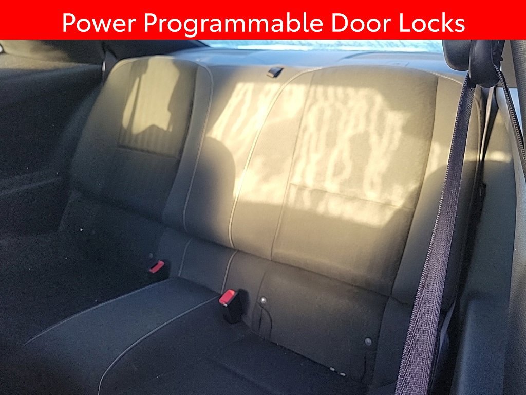 Used 2014 Chevrolet Camaro LS RWD image 11