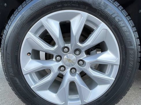 Used 2017 Chevrolet Silverado 1500 LT w/ Texas Edition RWD image 12
