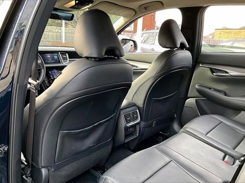 Certified 2023 INFINITI QX50 Luxe image 31