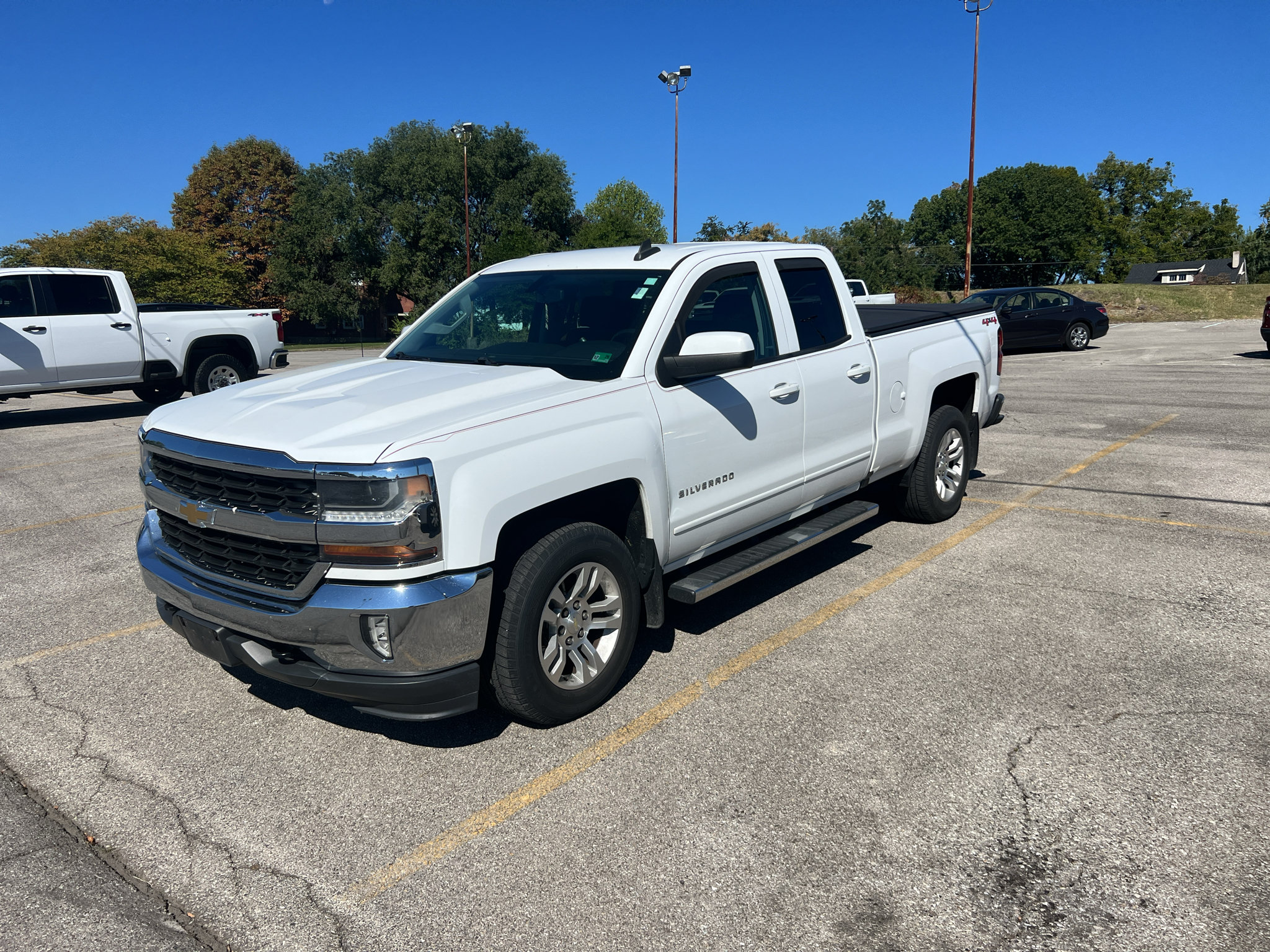 Used 2016 Chevrolet Silverado 1500 LT w/ All Star Edition AWD/4WD image 2