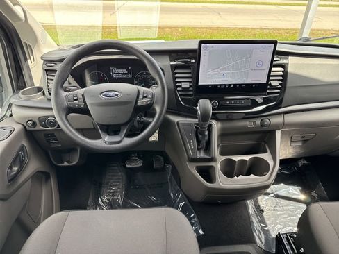 Used 2025 Ford Transit 350 XLT RWD image 9