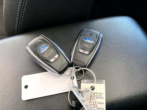 Used 2024 Subaru Forester Premium AWD/4WD image 35