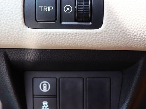 Used 2018 Honda Accord LX image 41