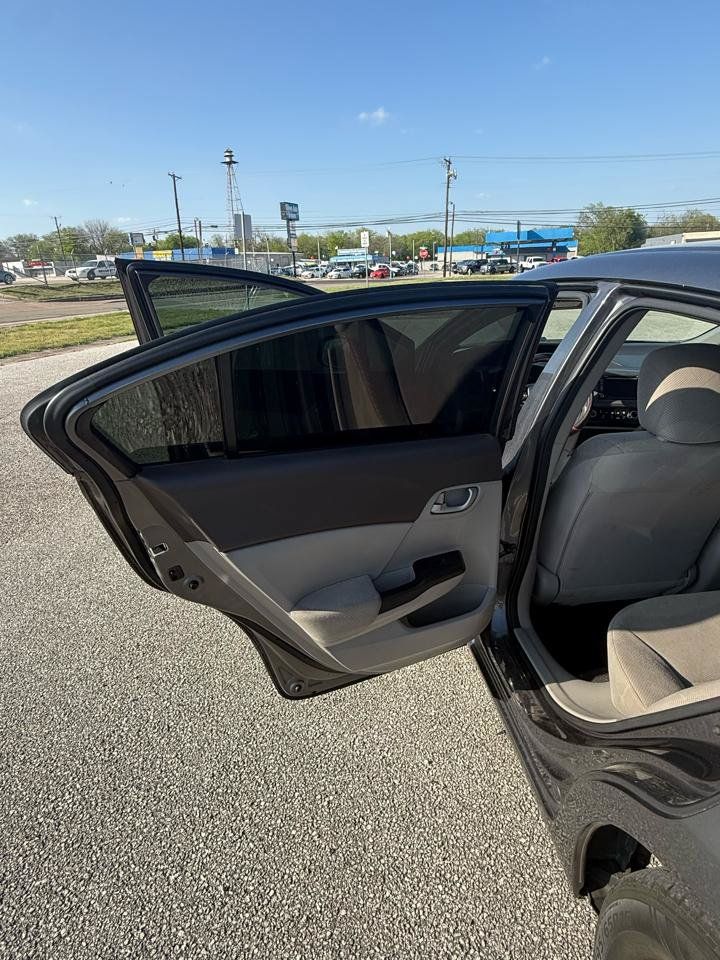 Used 2012 Honda Civic Natural Gas image 15