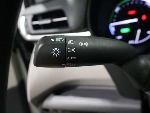 Certified 2024 Toyota Sienna LE image 33