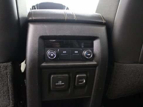 Used 2020 Chevrolet Traverse RS w/ LPO, Floor Liner Package image 21