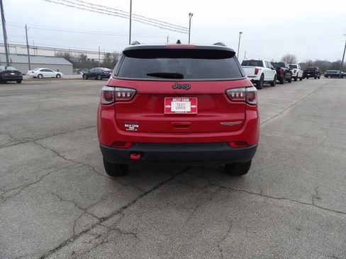Used 2018 Jeep Compass Trailhawk image 7