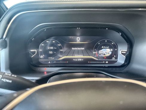 Certified 2024 GMC Yukon XL Denali w/ Max Trailering Package image 11