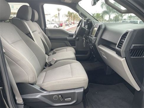 Used 2018 Ford F150 XLT w/ Equipment Group 302A Luxury image 26