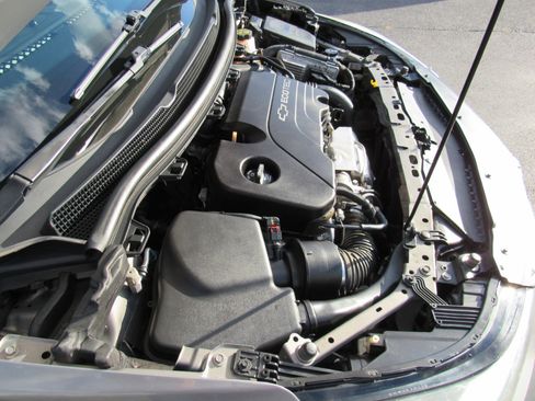 Used 2018 Chevrolet Cruze LT w/ Convenience Package image 14