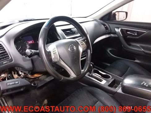 Used 2018 Nissan Altima 2.5 SV image 11