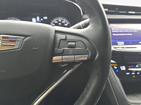 Used 2023 Cadillac XT6 Premium Luxury w/ LPO, Floor Liner Package FWD image 15