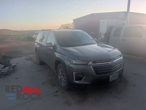Used 2023 Chevrolet Traverse LT FWD image 1