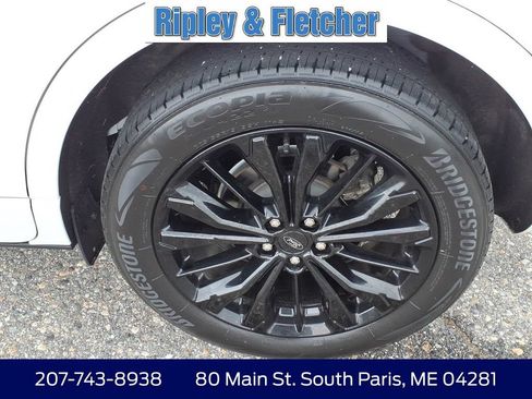 Used 2023 Ford Escape ST-Line Elite w/ Premium Technology Package AWD/4WD image 10