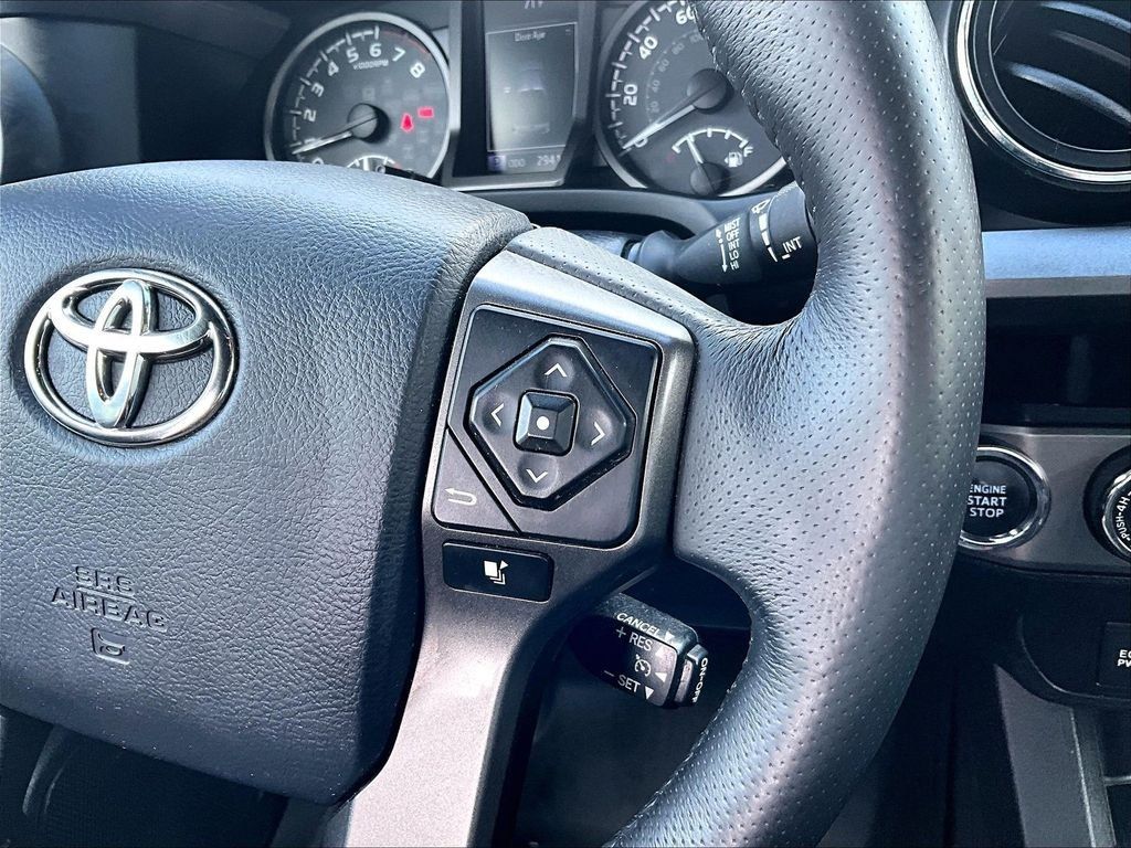 Used 2017 Toyota Tacoma TRD Off-Road w/ Tow Package AWD/4WD image 24