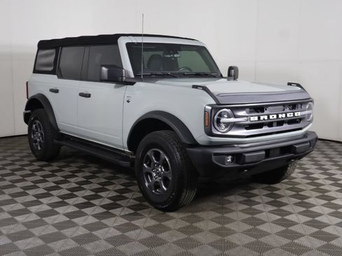 Used 2022 Ford Bronco Big Bend AWD/4WD image 2