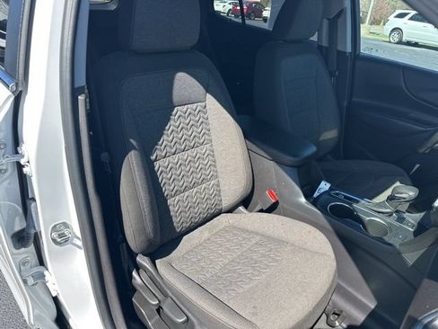 Used 2024 Chevrolet Equinox LT AWD/4WD image 20