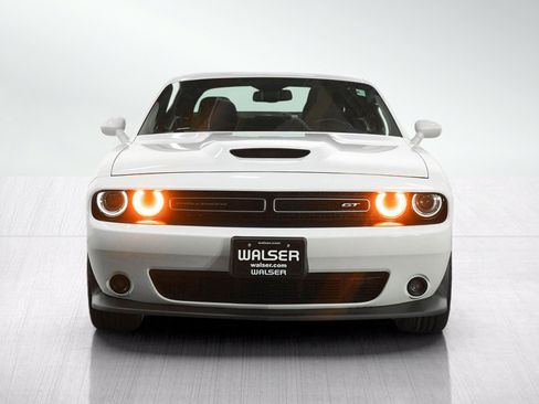 Used 2022 Dodge Challenger GT AWD/4WD image 9