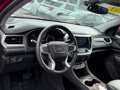 Used 2021 GMC Acadia SLE w/ Driver Convenience Package