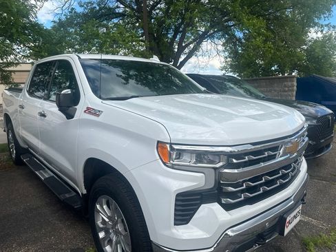 Used 2024 Chevrolet Silverado 1500 LTZ AWD/4WD image 5