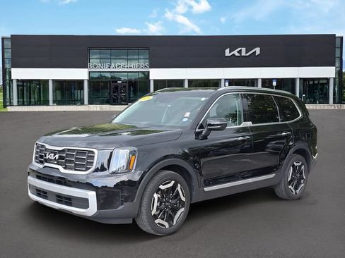 Certified 2025 Kia Telluride S FWD image 2