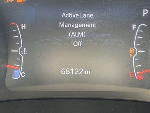 Used 2022 Jeep Compass Latitude w/ Sun and Sound Group AWD/4WD image 23