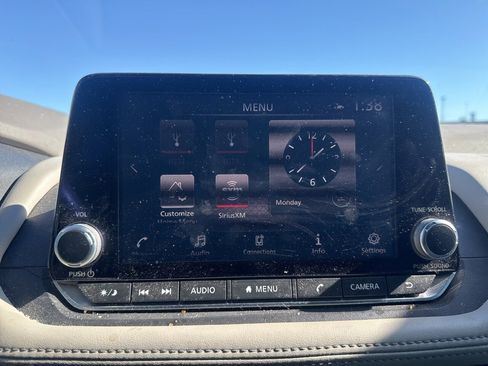 Certified 2021 Nissan Rogue SL image 31