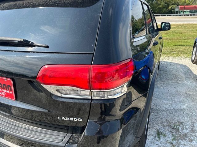 Used 2018 Jeep Grand Cherokee Laredo AWD/4WD image 20