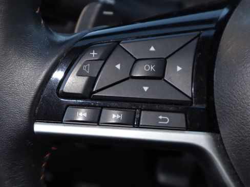 Used 2019 Nissan Altima 2.5 SR w/ SR Premium Package FWD image 12