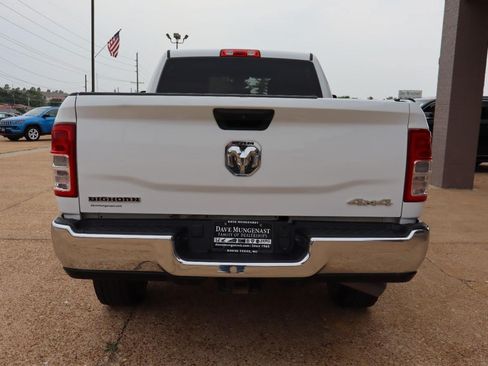 Used 2024 RAM 2500 Big Horn w/ Off Road Package AWD/4WD image 4