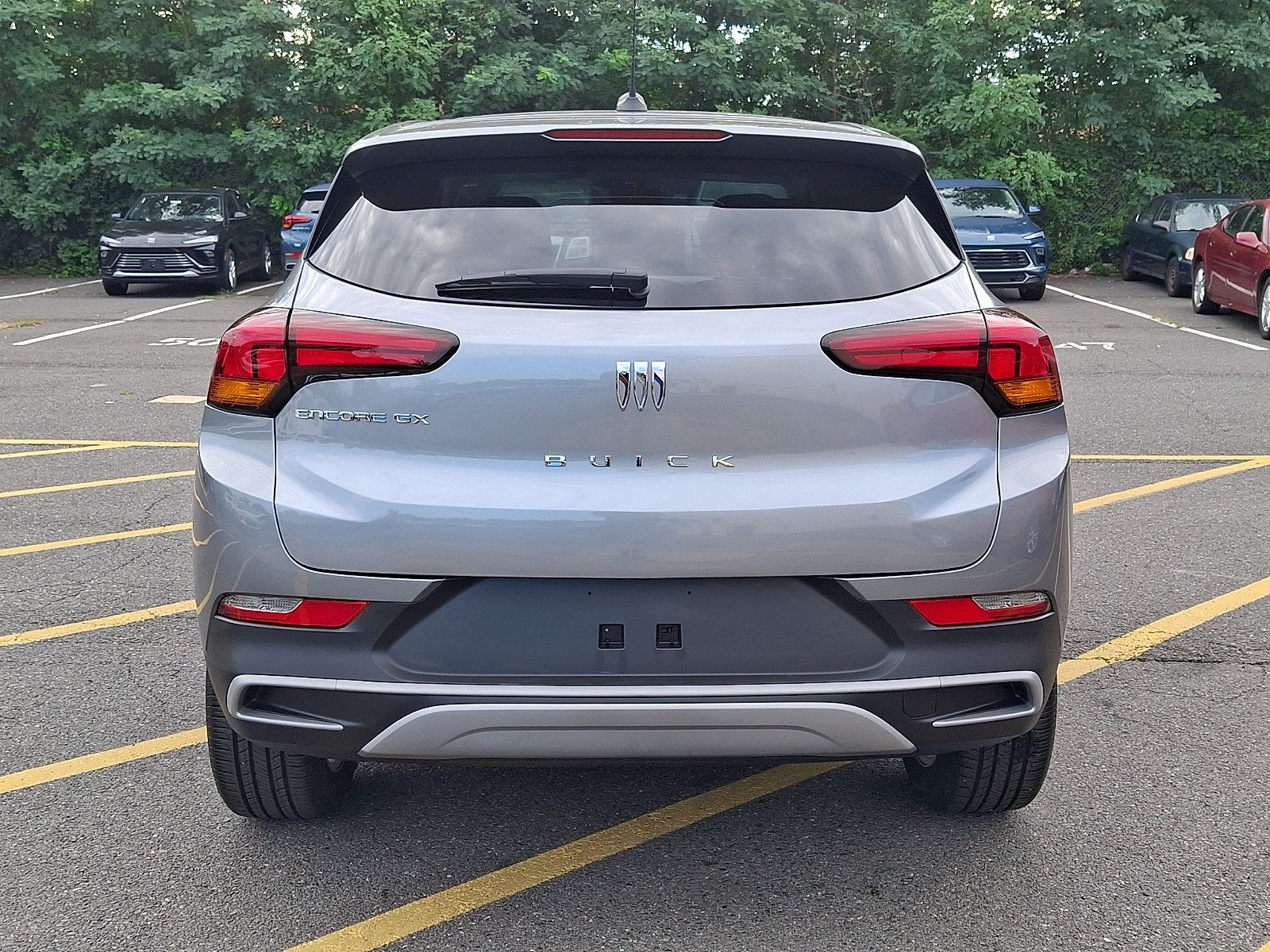 Used 2024 Buick Encore GX Preferred FWD image 5