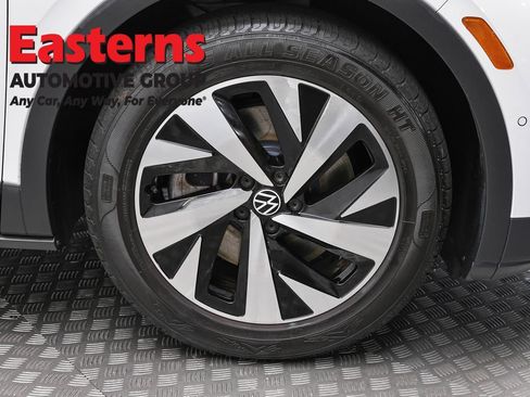 Used 2023 Volkswagen ID.4 Pro RWD image 29